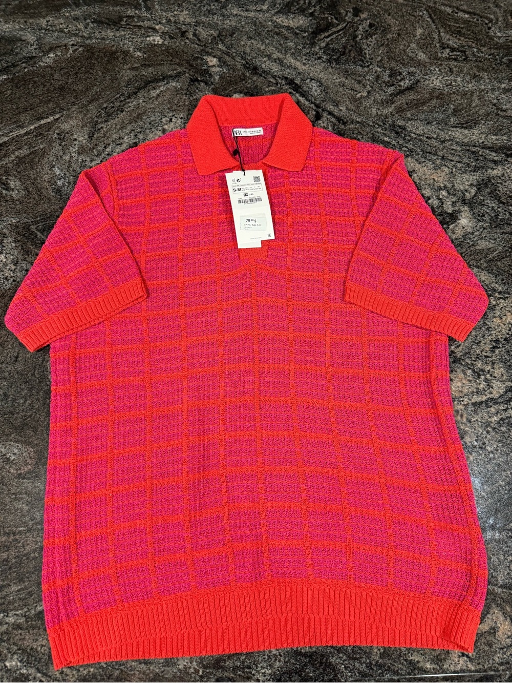 Zara Men's Short-Sleeve Knit Polo in Bright Pink-Red